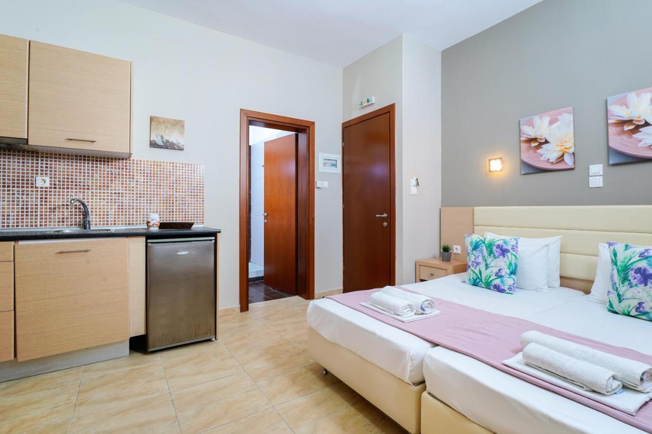 Villa Yanna Олимпия Екстериор снимка