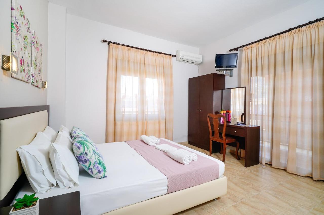 Villa Yanna Олимпия Екстериор снимка